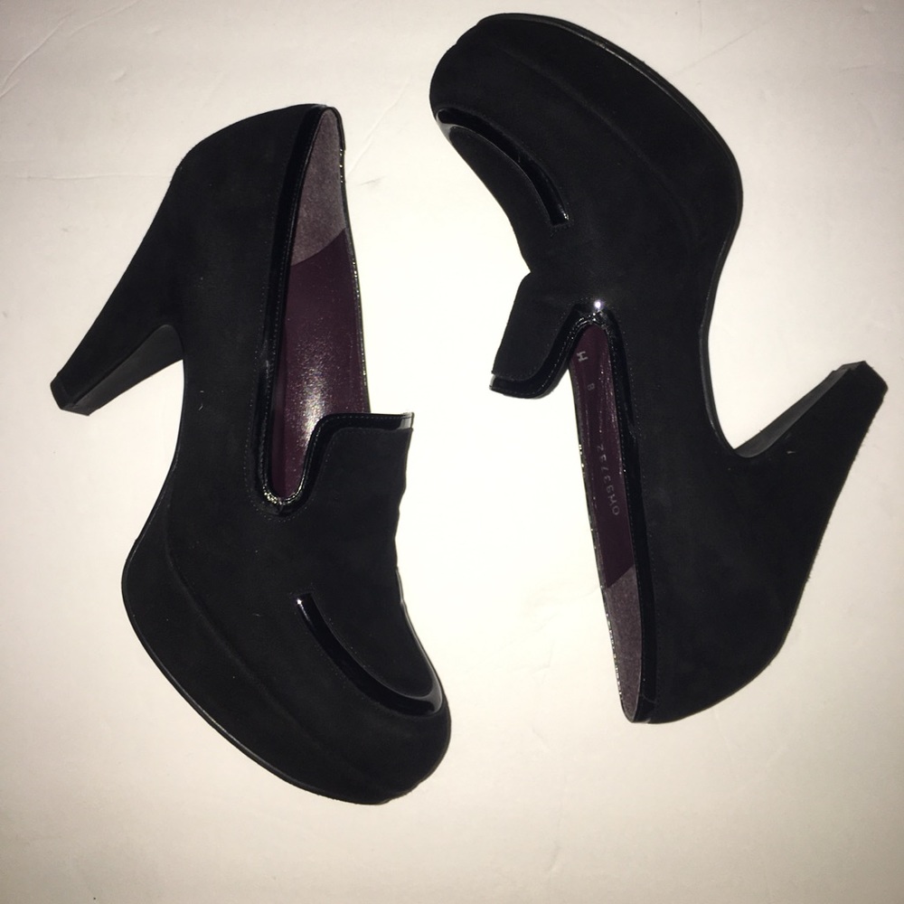 Black heels size 8
